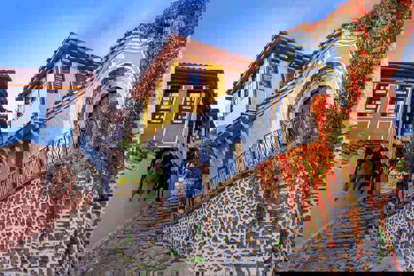 place-thumb